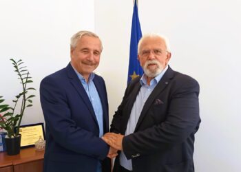 ΔΗΜΟΣ ΗΛΙΔΑΣ: Τον Δήμαρχο Ήλιδας επισκέφθηκε ο υποψήφιος Ευρωβουλευτής του ΠΑΣΟΚ και πρώην υπουργός Γιάννης Μανιάτης