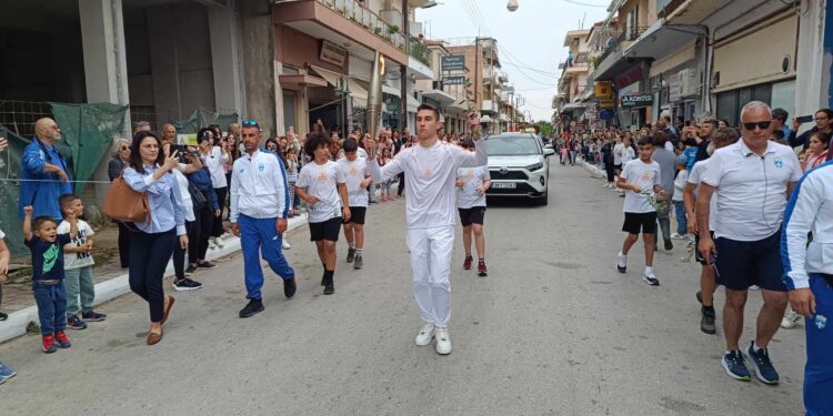 Η Ολυμπιακή Φλόγα στον Δήμο Ανδραβίδας-Κυλλήνης (φωτος)