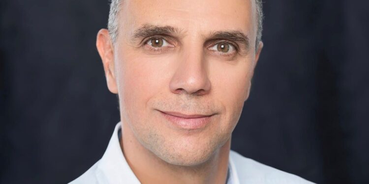 ΑΛΕΞΑΝΔΡΟΣ ΓΕΩΡΓΟΥΛΗΣ: “Ο Δήμος Ήλιδας ρίχνει το βάρος του στη βελτίωση των συνθηκών για τα αδέσποτα ζώα μέσα στην επόμενη πενταετία”