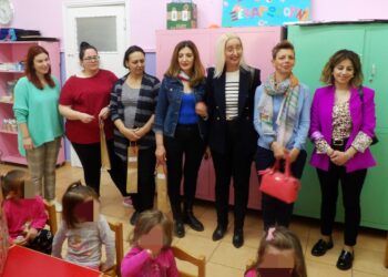 ΔΗΜΟΣ ΑΝΔΡΙΤΣΑΙΝΑΣ – ΚΡΕΣΤΕΝΩΝ: Πασχαλινά δώρα  στους Παιδικούς Σταθμούς