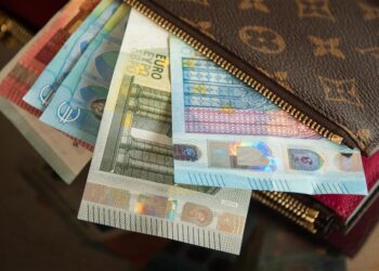 ΠΥΡΓΟΣ: Αφαίρεσε μοτοποδήλατο και πορτοφόλι με χρήματα!