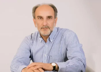 ΑΠΟΣΤΟΛΟΣ ΚΑΤΣΙΦΑΡΑΣ: “Εμείς εδώ στην Ελλάδα στον κόσμο μας, γιατί ; τι συμβαίνει ;”