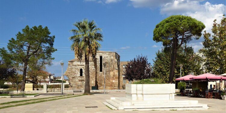 ΔΗΜΟΣ ΑΝΔΡΑΒΙΔΑΣ – ΚΥΛΛΗΝΗΣ: Σε ανοιχτή διαγωνιστική διαδικασία η ανάπλαση της πλατείας Αγίας Σοφίας και των περιμετρικών οδών