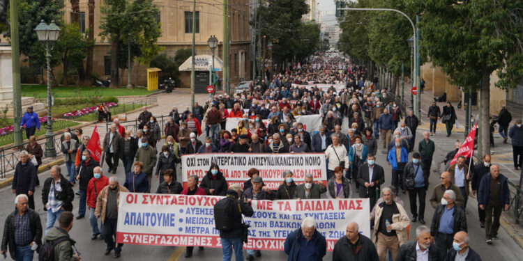 Σωματεία Ιδιωτικού Τομέα – Συνταξιουχικές Οργανώσεις Ν. Ηλείας: “Όλοι στην απεργία στις 17 Απρίλη”