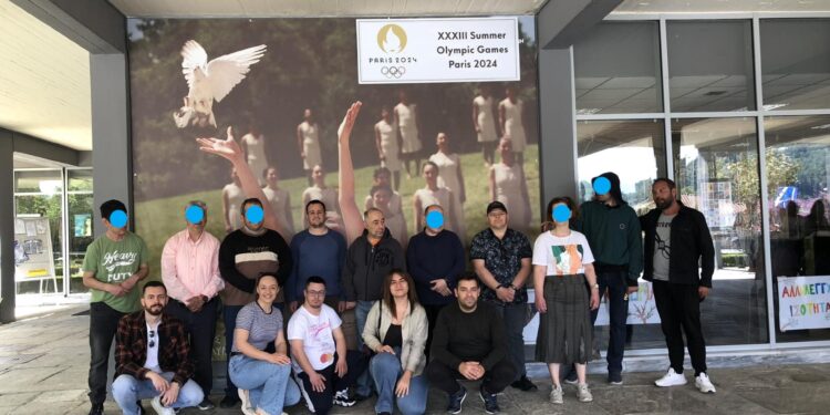 ΚΔΑΠ μεΑ “ΗΛΙΑΝΘΟΣ”: Επίσκεψη στην έκθεση Ολυμπιακών Δαδών στην Αρχαία Ολυμπία