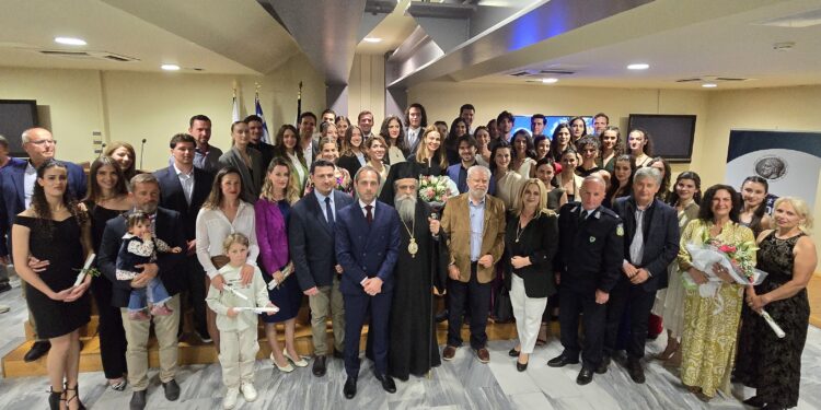 ΔΗΜΟΣ ΑΡΧΑΙΑΣ ΟΛΥΜΠΙΑΣ: Συγκίνηση και περηφάνια στην τελετή βράβευσης των Συντελεστών Αφής της Ολυμπιακής Φλόγας (φωτος)