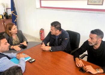 ΔΗΜΟΣ ΗΛΙΔΑΣ: υποδέχτηκε τον υποψήφιο Ευρωβουλευτή του ΠΑΣΟΚ και αντιπρόεδρο της Διδασκαλικής Ομοσπονδίας Σταύρο Πετράκη