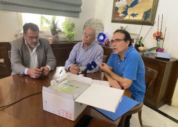 ΔΗΜΟΣ ΠΥΡΓΟΥ: Δωρεά απινιδωτή από τον Ι.Σ. Πύργου-Ολυμπίας