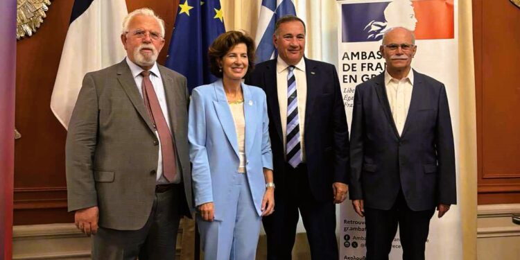 ΔΗΜΟΣ ΗΛΙΔΑΣ: Ο Δήμαρχος Χ. Χριστοδουλόποπυλος βρέθηκε στην Γαλλική πρεσβεία, προσκεκλημένος της πρέσβειρας της χώρας εν όψει των Ολυμπιακών Αγώνων “ΠΑΡΙΣΙ 2024”