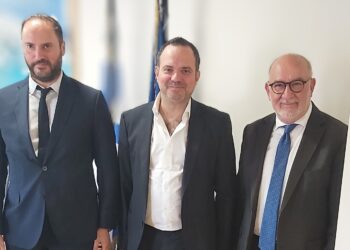 ΠΕΡΙΦΕΡΕΙΑ ΔΥΤΙΚΗΣ ΕΛΛΑΔΑΣ: Συνάντηση εργασίας του Αντιπεριφερειάρχη Π.Σακελλαρόπουλου  με τον Γ.Γ. Τουριστικής Πολιτικής & Ανάπτυξης, Μύρων Φλουρή