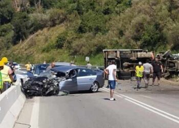 Τροχαίο ατύχημα στην Πατρών – Πύργου με δυο νεκρούς από την Ζαχάρω