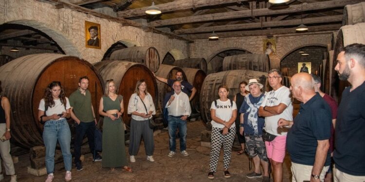 ΠΕΡΙΦΕΡΕΙΑ ΔΥΤΙΚΗΣ ΕΛΛΑΔΑΣ: Ταξίδι εξοικείωσης για δημοσιογράφους στην Ολυμπιακή Γη