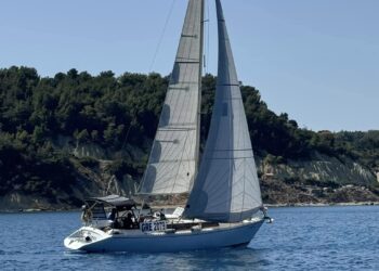 ΛΑΤΣΕΙΟΣ ΝΑΥΤΙΚΟΣ ΟΜΙΛΟΣ ΚΑΤΑΚΟΛΟΥ: Με επιτυχία ο διασυλλογικός ιστιοπλοϊκός αγώνας