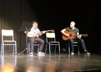 ΔΗΜΟΣ ΗΛΙΔΑΣ: Μια ξεχωριστή μουσική παράσταση παρουσίασαν για ακόμα μία φορά οι σπουδαστές και οι δάσκαλοι του Δημοτικού Σχολείου Αμαλιάδας του Δήμου