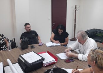 ΔΗΜΟΣ ΑΝΔΡΙΤΣΑΙΝΑΣ – ΚΡΕΣΤΕΝΩΝ: Στο επίκεντρο η λειτουργία των καταστημάτων Κρεστένων