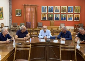 ΔΗΜΟΣ ΠΥΡΓΟΥ: Αντιπροσωπεία της Π.Ο.Ε. Λευκωσίας με τον Δήμαρχο Πύργου Στάθη Καννή
