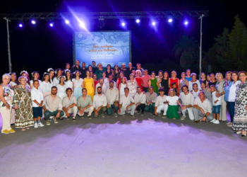 ΛΥΚΕΙΟΜ ΕΛΛΗΝΙΔΩΝ ΠΥΡΓΟΥ: Ευχαριστήριο για την επιτυχία της παράστασης “Νostrum Mare”