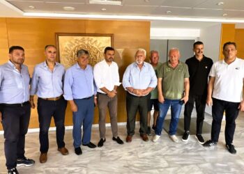ΔΗΜΟΣ ΗΛΙΔΑΣ: Σε ιδιαίτερο θετικό κλίμα η πρώτη συνάντηση Χρ. Χριστοδουλόπουλου με Α. Νικολακόπουλο στα γραφεία του Δήμου