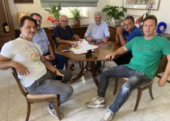 ΔΗΜΟΣ ΠΥΡΓΟΥ: Υπεγράφη η σύμβαση για τον αγροτικό δρόμο που συνδέει το Κολίρι με το Λάνθι 