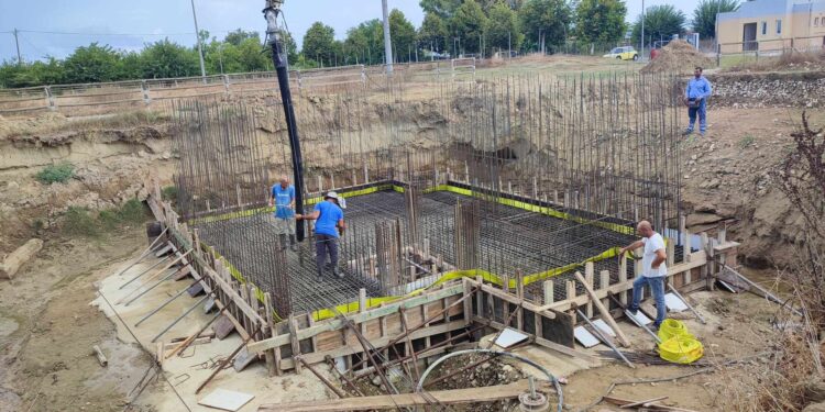 ΔΗΜΟΣ ΑΝΔΡΑΒΙΔΑΣ – ΚΥΛΛΗΝΗΣ: Ξεκίνησαν οι εργασίες στο Ιππικό Κέντρο Ανδραβίδας