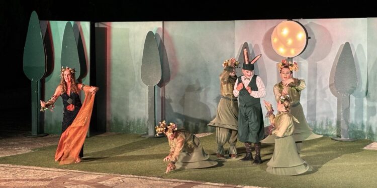 Ένα ταξίδι μεθυστικής ομορφιάς και μαγείας