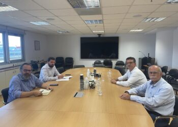 ΔΗΜΟΣ ΑΝΔΡΑΒΙΔΑΣ – ΚΥΛΛΗΝΗΣ: Συνάντηση του Γ.Γ  Ναυτιλίας με  τους Δημάρχους Πύργου και  Ανδραβίδας-Κυλλήνης, κ.κ Καννή και Λέντζα