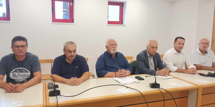 “Συνένωση ανόμοιων πραγμάτων”