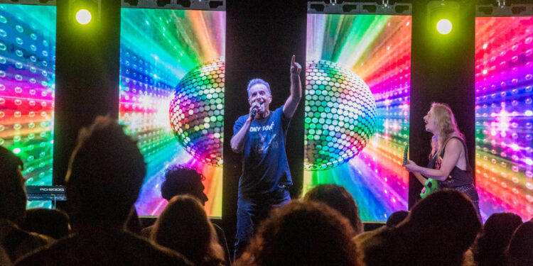 Σε ρυθμούς 80ς και 90ς χόρεψε η Αρχαία Ολυμπία