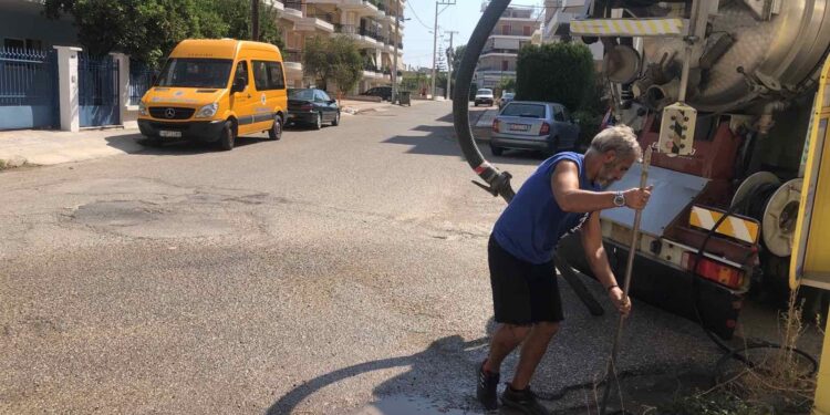 ΔΕΥΑ ΠΥΡΓΟΥ: Συνεργεία ξεκίνησαν τον καθαρισμό των φρεατίων