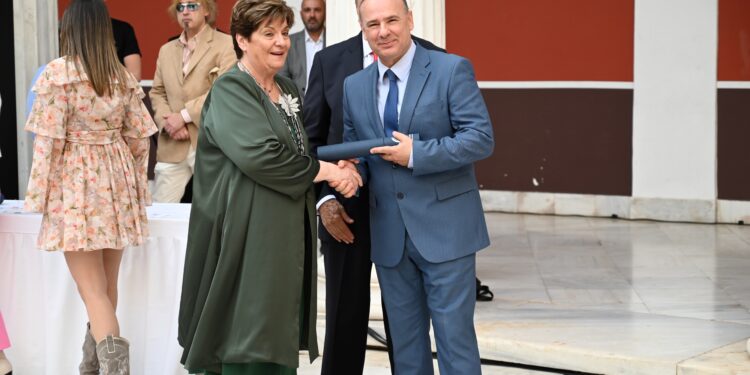 Παναγιώτης Ρηγόπουλος: Ο Πατρινός δημοσιογράφος τιμήθηκε από το Ίδρυμα “Μπότση” στο Ζάππειο Μέγαρο