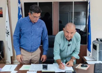 ΔΗΜΟΣ ΑΝΔΡΑΒΙΔΑΣ – ΚΥΛΛΗΝΗΣ: Υπεγράφη η σύμβαση για την αναβάθμιση των ΚΕΠ του Δήμου