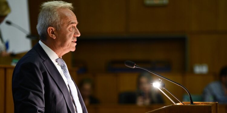 Οι υποψήφιοι σύμβουλοι της Επιμελητηριακής παράταξης “Οι Επιχειρήσεις Μπροστά” του Κώστα Λεβέντη