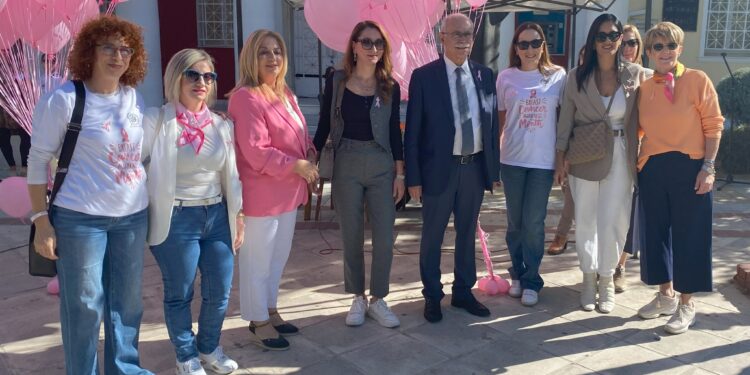 Ο ροζ χείμαρρος της ελπίδας πλημμύρισε τη Γαστούνη