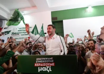 Θρίαμβος Ανδρουλάκη στο ΠΑΣΟΚ: Ξανά πρόεδρος με 59,9%