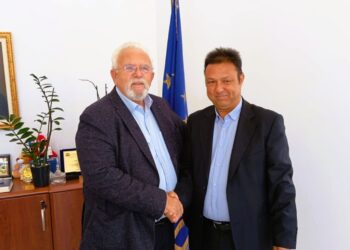 ΔΗΜΟΣ ΗΛΙΔΑΣ: Ανέλαβε καθήκοντα ως άμισθος σύμβουλος του Δημάρχου Χρήστου Χριστοδουλόπουλου, ο συγγραφέας Νίκος Μπατζαλής