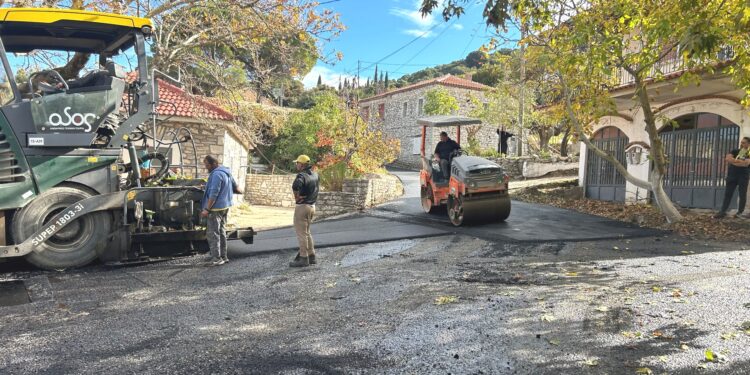Οι Αντιπεριφερειάρχες Β.Γιαννόπουλος και Ν.Κοροβέσης στα έργα συντήρησης του Επαρχιακού Οδικού Δικτύου σε κοινότητες της Νότιας Ηλείας