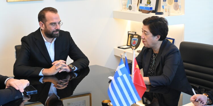 ΠΕΡΙΦΕΡΕΙΑ ΔΥΤΙΚΗΣ ΕΛΛΑΔΑΣ: Στην Πάτρα αντιπροσωπεία της Επαρχίας Zhejiang της Κίνας