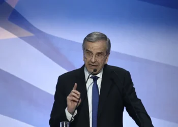 Σαμαράς μετά τη διαγραφή του: “Μιλούσα, μίλησα και θα μιλάω για όσα απασχολούν την Ελλάδα, κριτής ο λαός”