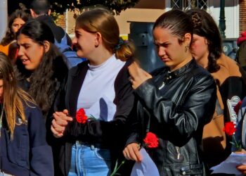 ΔΗΜΟΣ ΠΗΝΕΙΟΥ: “Το Πολυτεχνείο Ζει και παραμένει ολόφωτο”