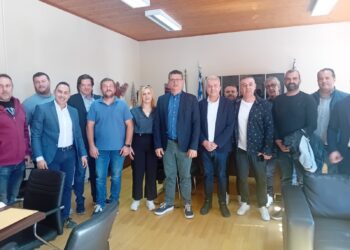 ΚΩΣΤΑΣ ΛΕΒΕΝΤΗΣ: Συνάντηση με τον Δήμαρχο Ανδραβίδας – Κυλλήνης Γιάννη Λέντζα