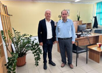 ΚΩΝΣΤΑΝΤΙΝΟΣ ΛΕΒΕΝΤΗΣ: Συνάντηση με τον προϊστάμενο της Δ.Ο.Υ. Πύργου Μηνά Παναγιωτίδη
