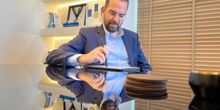 ΝΕΚΤΑΡΙΟΣ ΦΑΡΜΑΚΗΣ: “Νέα γενιά έργων ενεργειακής αναβάθμισης στη Δυτική Ελλάδα”