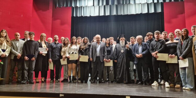ΔΗΜΟΣ ΠΗΝΕΙΟΥ: Τίμησε το μέλλον του!