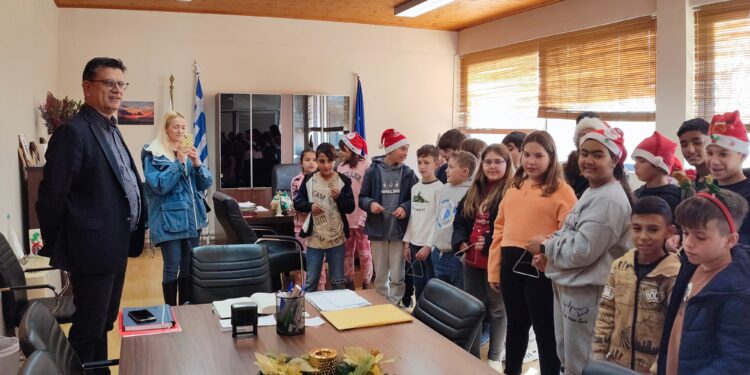 ΔΗΜΟΣ ΑΝΔΡΑΒΙΔΑΣ – ΚΥΛΛΗΝΗΣ: Τα… άκουσε ο Δήμαρχος!