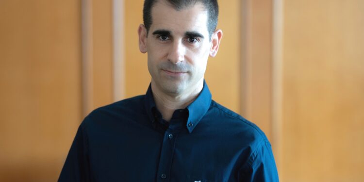 Πρωτοχρονιάτικο μήνυμα Αντιπεριφερειάρχη Υποδομών και Έργων ΠΔΕ Βασίλη Γιαννόπουλου