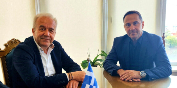 ΔΗΜΟΣ ΖΑΧΑΡΩΣ: Συνάντηση του Δημάρχου Κωνσταντίνου Μητρόπουλου, με τον Πρόεδρο του Επιμελητηρίου Ηλείας Κωνσταντίνου Λεβέντη