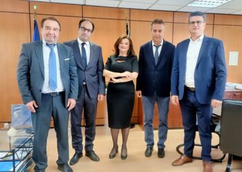 ΔΙΟΝΥΣΙΑ ΑΥΓΕΡΙΝΟΠΟΥΛΟΥ: Χρηματοδότηση έργων συντήρησης στο Γυμνάσιο Λεχαινών