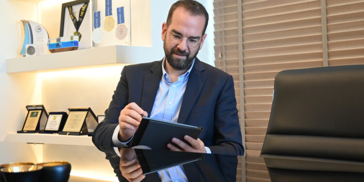 ΠΕΡΙΦΕΡΕΙΑ ΔΥΤΙΚΗΣ ΕΛΛΑΔΑΣ: Νέος στόλος και εξοπλισμός για το ΕΚΑΒ Δυτικής Ελλάδας με χρηματοδότηση 2,2 εκ. ευρώ από το Ε.Π. “Δυτική Ελλάδα 2021-2027”