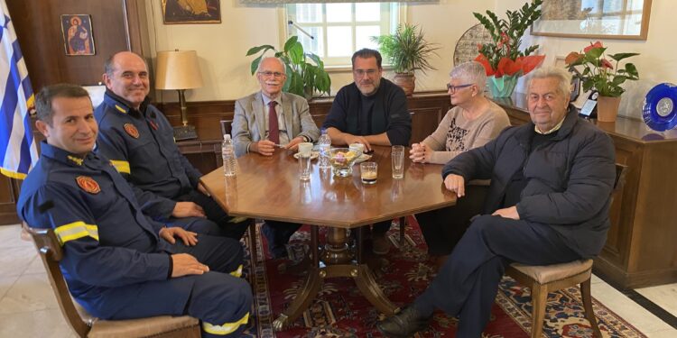 ΔΗΜΟΣ ΠΥΡΓΟΥ: Αγαστή συνεργασία με τις Πυροσβεστικές Υπηρεσίες