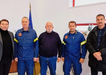 ΔΗΜΟΣ ΗΛΙΔΑΣ: Ο Δήμαρχος υποδέχτηκε το νέο διοικητή της Πυροσβεστικής Υπηρεσίας Αμαλιάδας και ευχαρίστησε τον απερχόμενο για την άριστη συνεργασία τους